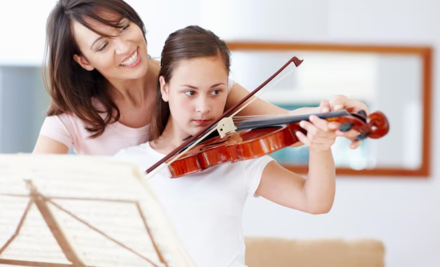 Membangun Harmoni dengan Belajar Alat Musik Bersama