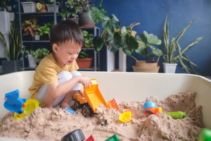 Ide Bermain Seru Pertama yang Bikin Anak Makin Kreatif