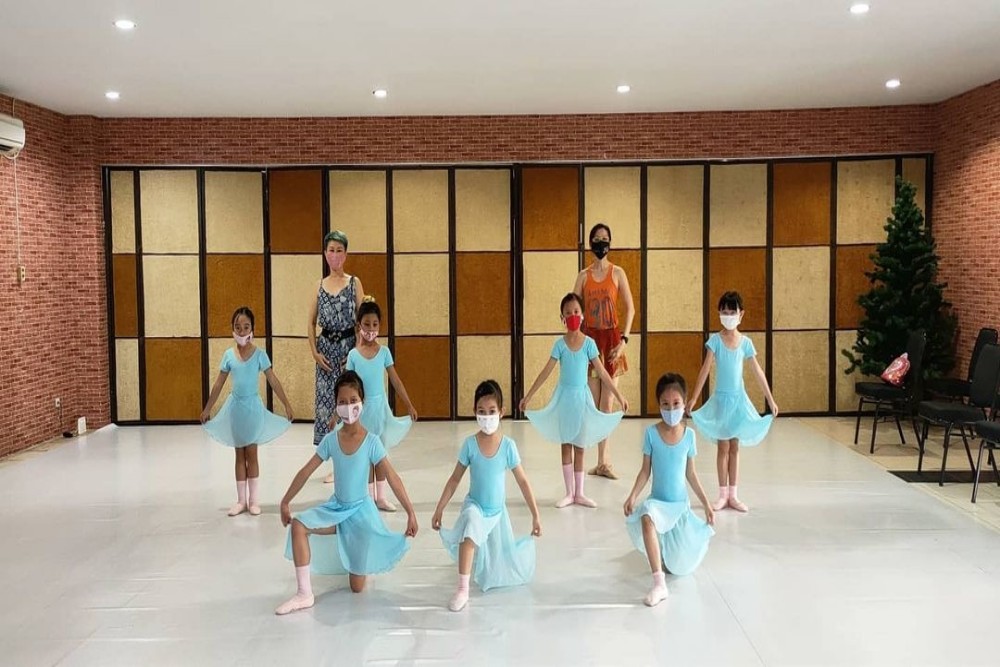 Ekspresi Diri Tarian Balet Anak Perempuan
