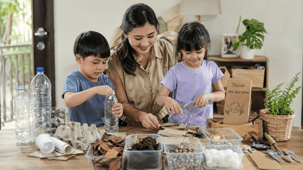 5 Aktivitas Kreatif Anakmu di Rumah Terinspirasi Isu Lingkungan